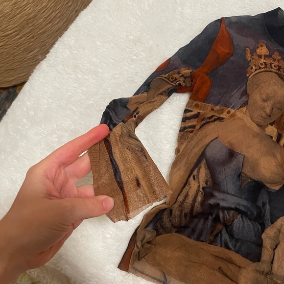 JPG Madonna and child mesh Long Sleeve Top - Picture 2 of 11
